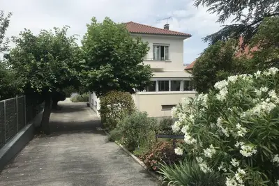 Image de Le Clos de Musset, 2 ch-télé-jardin-parking - La nature en ville