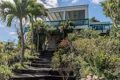 Image de Notre Ciel Villa \"Our Heaven\" Views Coral Bay & Caribbean-2br w/Ac & loft Br