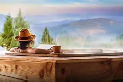 Image de Apple Capsule Home with Hot-Tab. Pet-Friendly! Peaceful, natural, organic place.
