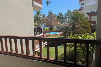 Image de Modern, views and access to the beach