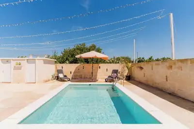 Image de Maison de vacances 'Dilauro Con Piscina Exclusive' avec piscine privée, terrasse et climatisation
