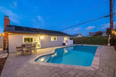 Image de Pool/Surf City House/2 Car Garage/Ev Charger