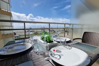 Image de Appartement cosy face à l'océan - WiFi