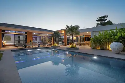 Image de Stylish 4 bdrs new brand pool villa at Rawai
