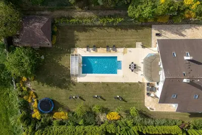 Image de Pool cottage retreat near Prague