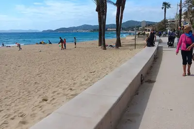 Image de Appartement climatisé 4 pers plage, port et commerces au pied de la résidence