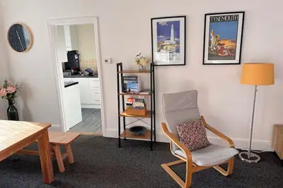 Image de Comfortable and spacious upper-floor maisonette with garden by the sea.
