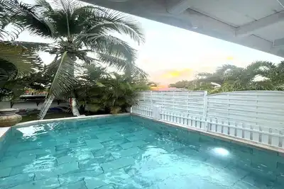 Villa Salomon, Piscine privé\nA 10 minutes des Plages et de la Marina
