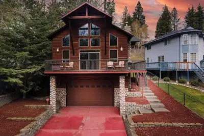 Image de Spacious 4-bedroom house in charming Liberty Lake, perfect for entertaining