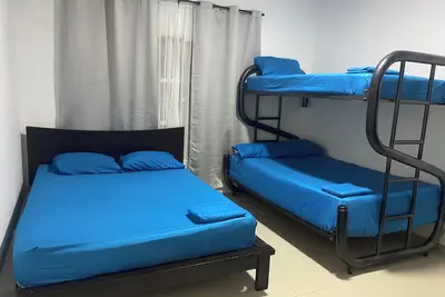 3 minutes from the main park of Santa Elena Cerrito and 15 minutes walking distance from the main park of Santa Elena Cerrito.