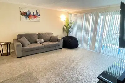 Image de Cozy Suite Near Braves, Convention Center, and Chattahoochee River!