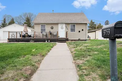 Image de Charming 2-bedroom bungalow in lovely West Council Bluffs with WiFi, Ac