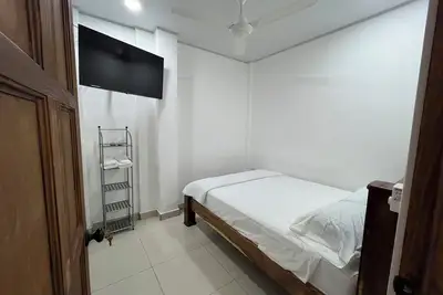 Image de Safe  and comfortable downtown apartment