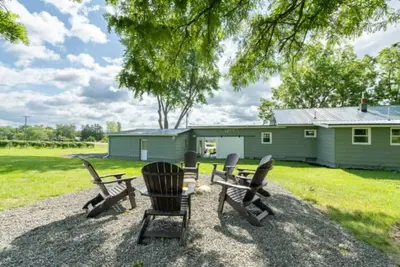 Image de Mod and Vine: 3br Vineyard House