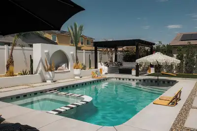 Image de Indah - Chic Paradise in Coachella Valley