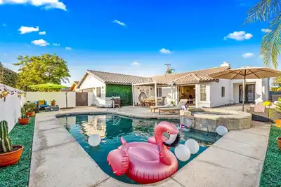 Image de Alligator Vacation Home