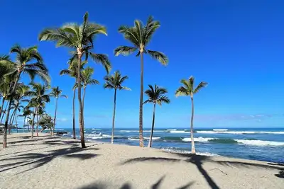 Image de New! ! Iconic Hawaiian Getaway at Mauna Lani. Beach, Bike, Golf, Books, Relax.