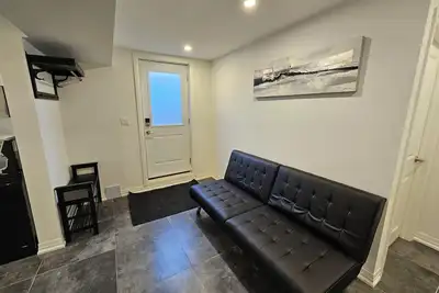 Image de New, home-like, family-friendly spot in Niagara Falls