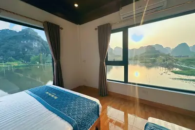 Image de Ninh Binh homestay. view wonderful, the rice fields the pleasant lotus fragrance