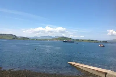 Image de Relaxing Oban Room: Timeless Charm Near Ferries & Attractions, 4 Family Stays