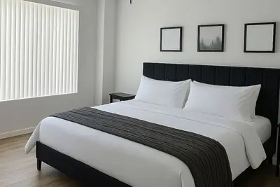 Image de Tempe Lake condo! walk to Everything! 2bed/2bath mill ave asu phx