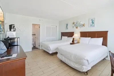 Image de 6201 Ocean Ave, Unit 303 - The Nassau Inn