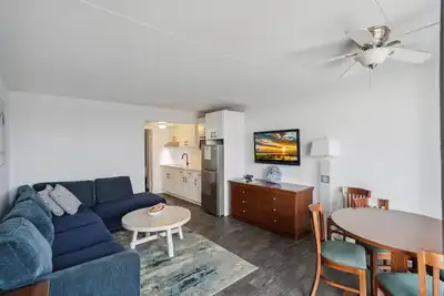 Image de 6201 Ocean Ave, Unit 409 - The Nassau Inn