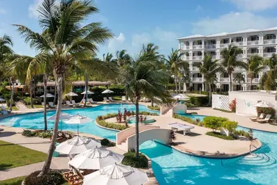Image de Three Garden Suites at Beach Resort | All-Inclusive & Poolside Fun, Watersports