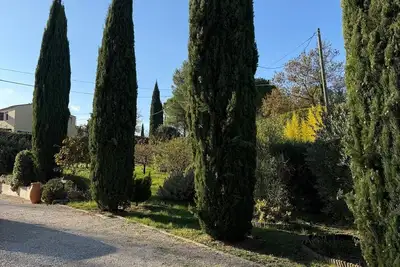 Image de Cabriès : Maison familiale dans un écrin de nature provençale, à 20 min d’Aix