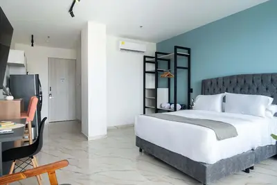 Image de w* | Bright 1br w/ Ocean View near Walled City