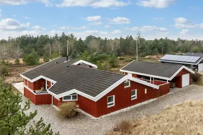 \"Gunborg\" - 2. 5km from the sea by Interhome