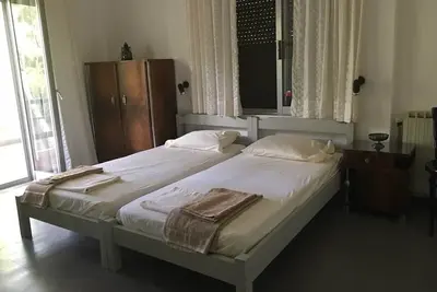 Image de Lovely family summer house at Vourbourou, 5min from the beach!