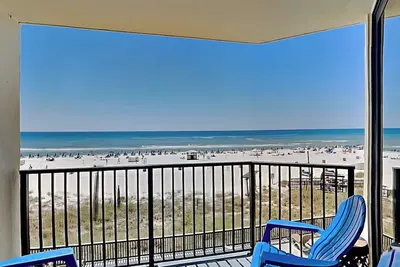 Image de Sunbird Beach Resort #307 West | Gulf View + Resort Amenities