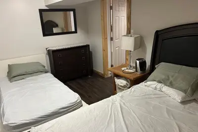 Image de Waterfront Cottage on Rice Lake- Sleeps 8, Conveniently Located Near Amenities