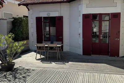 Image de Maison Arcachonnaise plein centre et au calme absolu