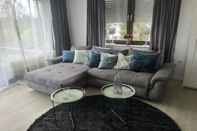 Image de Spacious apartment in a central location directly on the river Niers and park