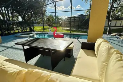 Image de Modern Villa with Private Pool, Spa, Arcade & Mini-Golf