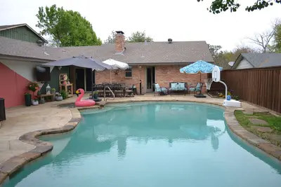 Image de Lake Highlands Haven: 3 Bedroom Home & Private Pool