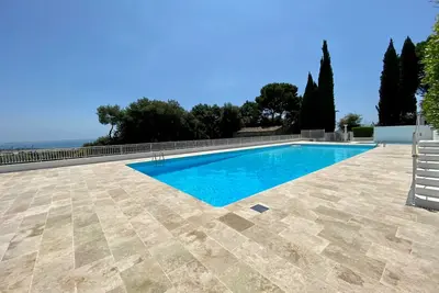Image de Magnifique Studio avec piscine