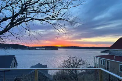 Image de Charming Costal cottage in Georgetown with panoramic views