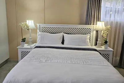 Image de Welcoming cottage with WiFi just close to Mall of Africa