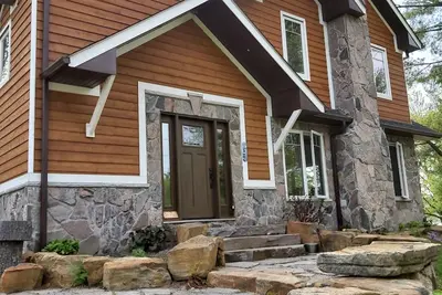 Image de Huge ( 1000' ) waterfront, absolutely privacy in Muskoka! !