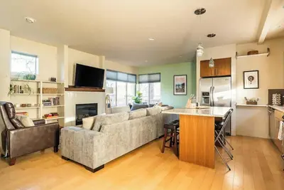 Image de Modern 3br - Walk to Alberta Eats & Coffee