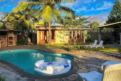 Image de Villa de rêve à proximité de la plage de Péreybère.