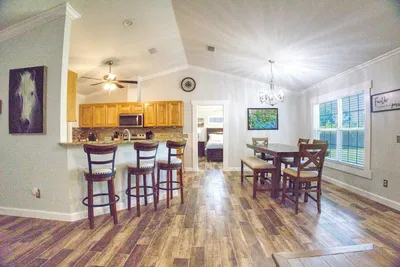 Image de Home away from home