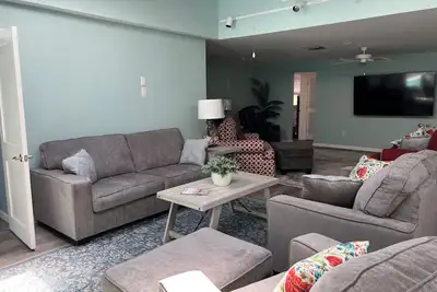 Image de Spacious 4-bedroom house with WiFi, Ac in charming Sanibel