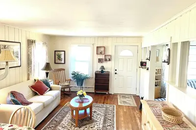 Image de Charming 2-bedroom cottage in fabulous Harwich with WiFi, Ac