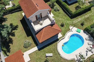 Image de Vila Orhidea – Udobnost, funkcionalnost i mir u istarskom stilu