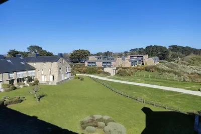 Image de Appartement duplex pour sept personnes plage à pied Arzon