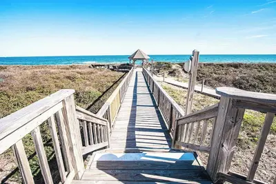 Image de Charming 1br Condo w/ Pool & Beach Access